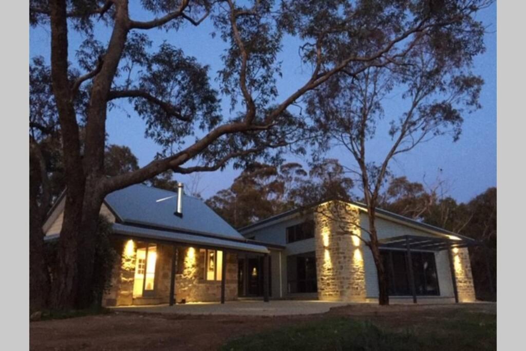 Benny'S Retreat Luxury Bushland Escape Villa แคลร์ ภายนอก รูปภาพ